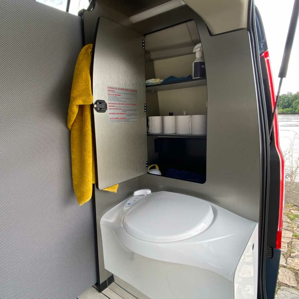 Ford Nugget Plus Silver - Image 5